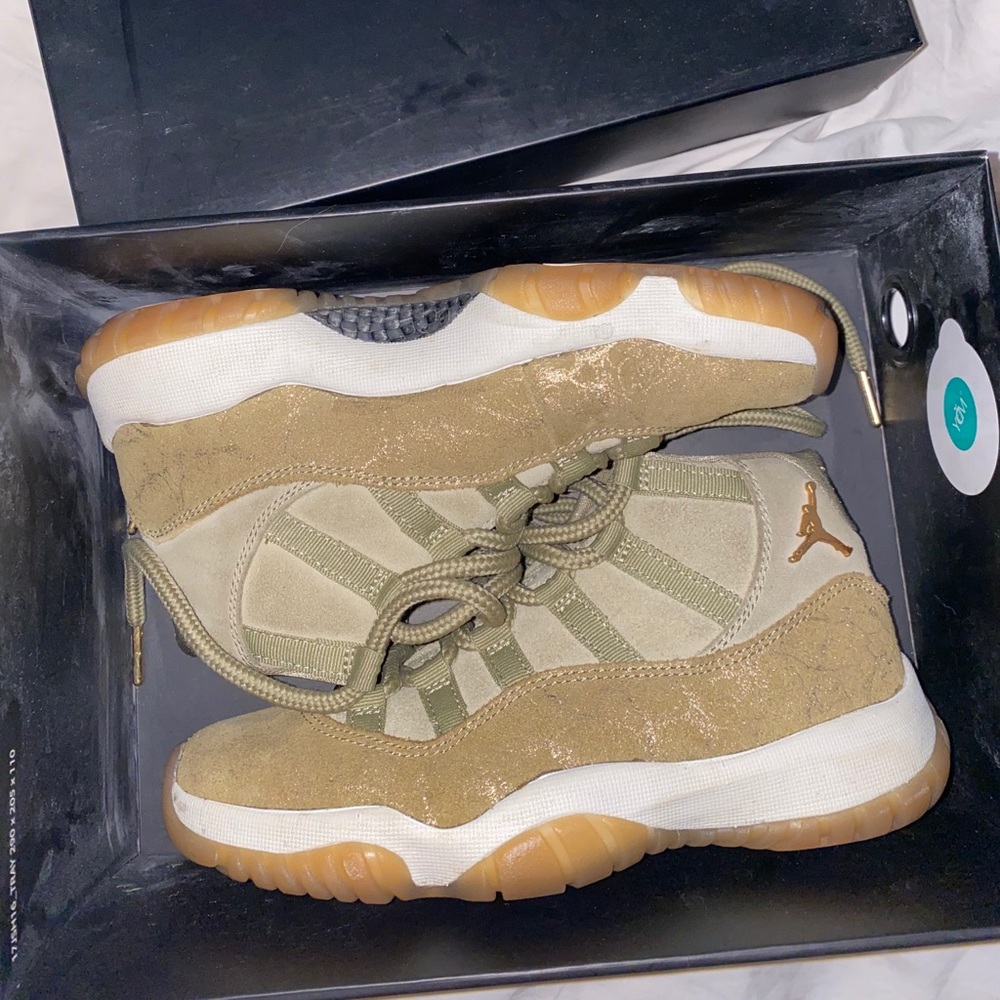COPY - Jordan 11 size 5.5y